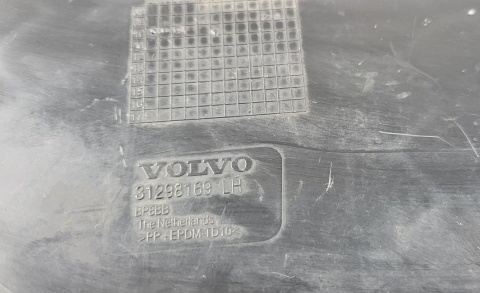 Zaślepka zderzaka przód lewy Volvo C30 31298169
