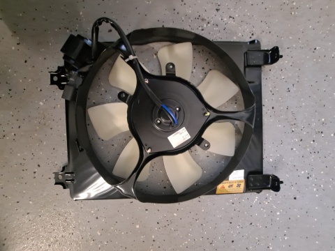 Wentylator chłodnicy Honda Civic 2006-2011 ARBH190902