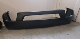 Zderzak przedni grill Chevrolet Silverado 2003-2007 GM1000683