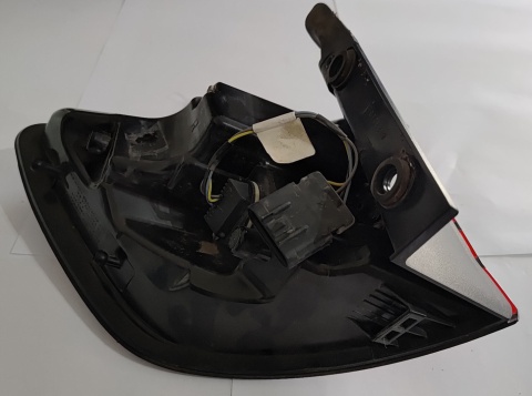 Lampa tylna prawa Dodge Durango 2014-2026 68272126AB