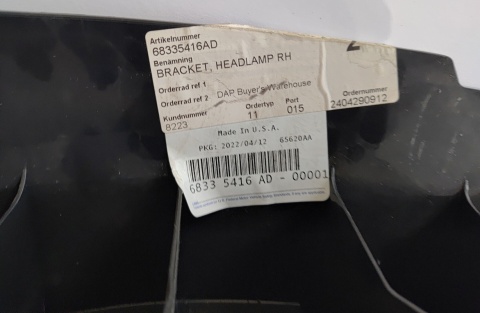 Mocowanie lampy prawe Dodge RAM 1500 2019-2026 68335416AD