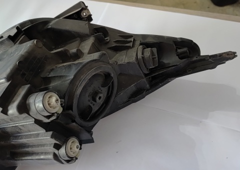 Reflektor przedni lewy soczewka Opel Insignia A Lift 2013-2017 39031201LH